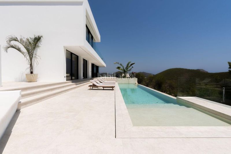 Foto 4a5c0777-fef8-43ec-87fa-af4f9e2fd953. Casa amb calefacció aparcament piscina a Roca Llisa Santa Eulària