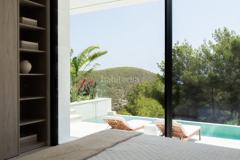 Foto e6dea315-ae60-4408-b469-db65d3acd49c. Casa amb calefacció aparcament piscina a Roca Llisa Santa Eulària