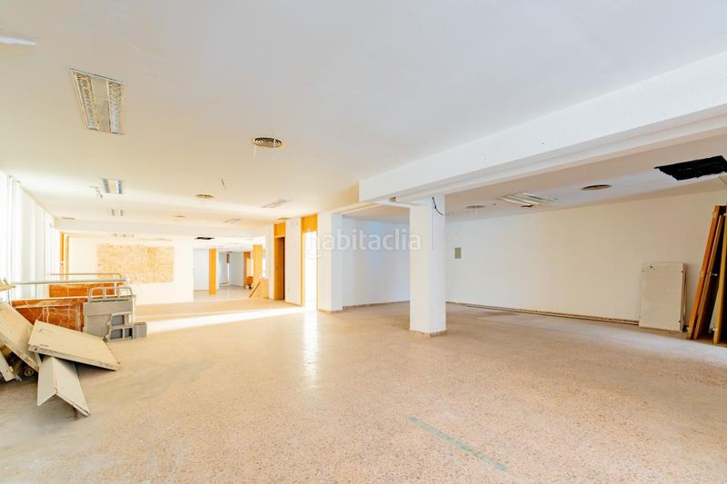 Foto a3926051-265e-4380-9477-4164e965fc57. Local comercial amb calefacció a Moncada