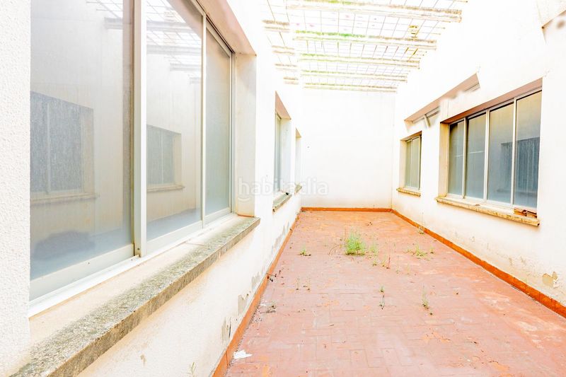 Foto c11fa1ff-4d7b-46f7-9e3c-725940a24e2f. Local comercial amb calefacció a Moncada