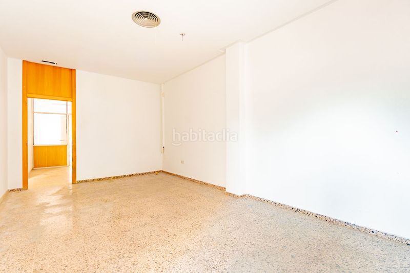 Foto f99888fa-1892-45a5-86e4-70d733046e2f. Local comercial amb calefacció a Moncada