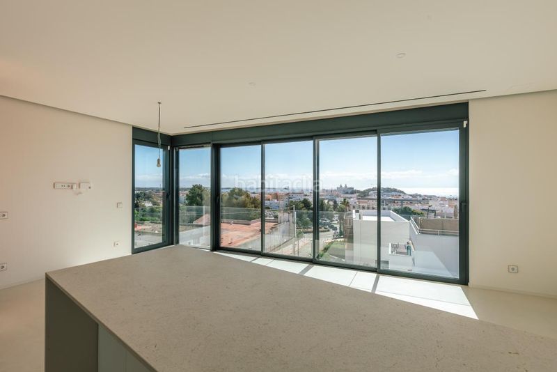 Foto 6f6d1563-a310-4f48-b6d9-5a78b0c0c95a. Casa amb calefacció aparcament piscina a Santa Eulària des riu Santa Eulària