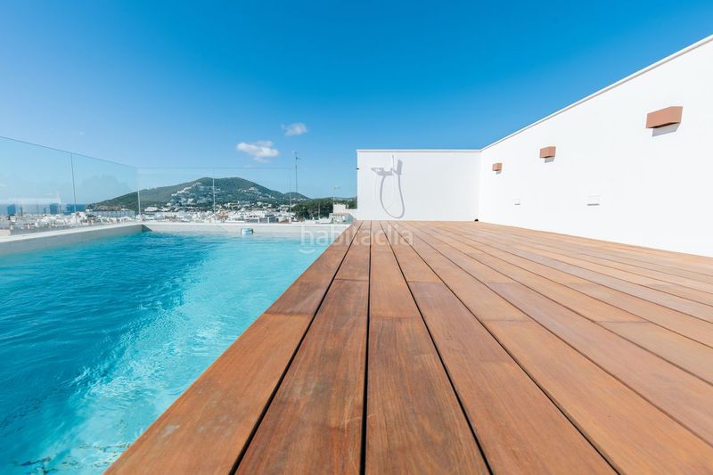Foto bb10e7b1-6ad5-450d-ab25-e91b773cac23. Casa amb calefacció aparcament piscina a Santa Eulària des riu Santa Eulària