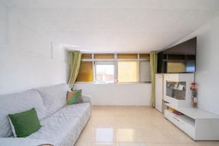 Dachwohnung  C. del poeta sansano