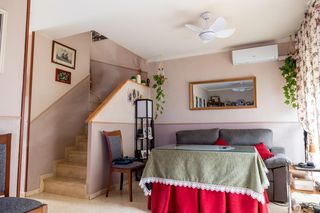 Casa bifamiliare  C. romanos