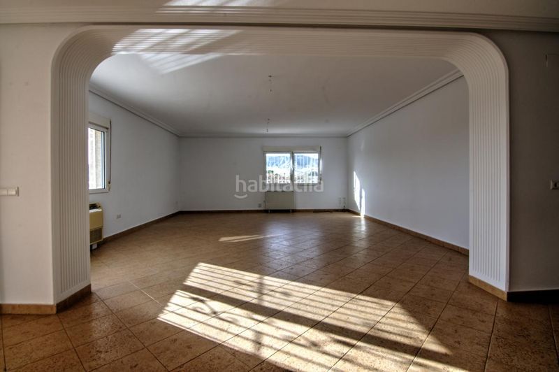 Foto 0a4c0d3e-d4e9-4e51-b80d-bfa249a48d3d. Casa amb calefacció aparcament piscina a Busot