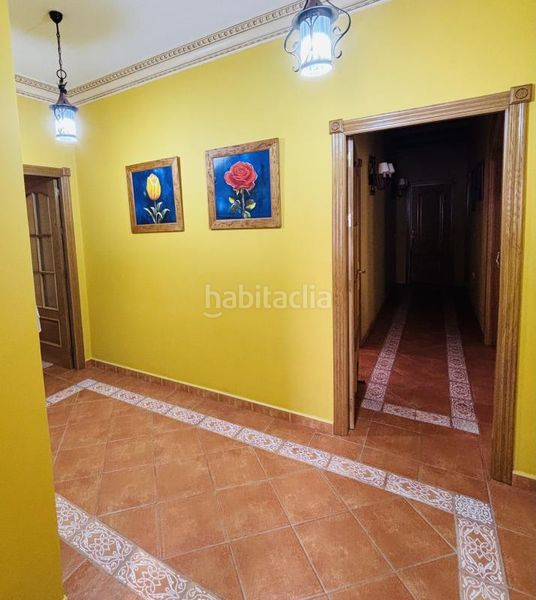 Foto 257e39ee-edaf-436e-a7a7-eea382553ac0. Casa adossada amb calefacció aparcament a Algaba (La)