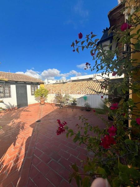 Foto b10aa28d-69f7-46c5-80db-c51267fc8961. Casa adossada amb calefacció a Écija