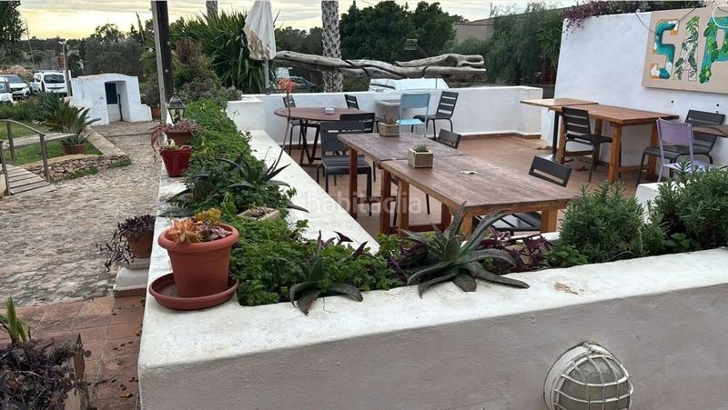Foto 3e9f5b27-02b9-43d9-a117-cdfbe46c8d19. Local comercial amb calefacció a Formentera