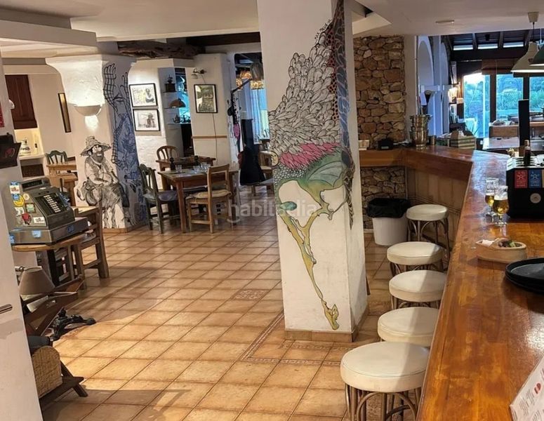 Foto 609cd0dd-140b-44cb-b8b8-df7d3c4a7bbc. Local comercial amb calefacció a Formentera