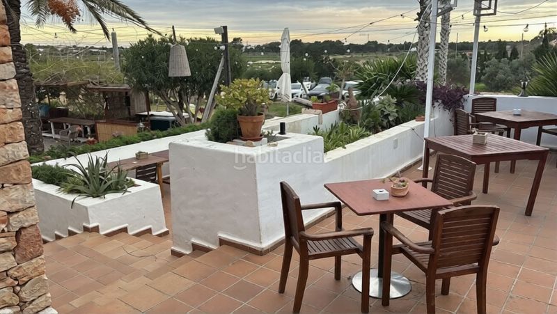 Foto d7f76e23-a159-442f-9fba-30566429ce38. Local comercial amb calefacció a Formentera