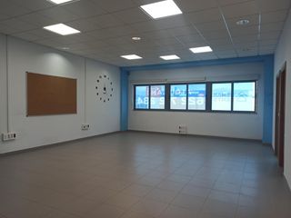 Lloguer Oficina  Calle escritora carmen martin gaite