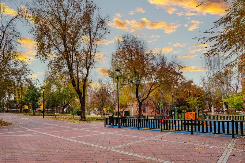 Foto 15c0f563-7c71-4e03-8ec3-8dcb9a8d0fce. Loft amb calefacció a Segunda Fase Tres Cantos