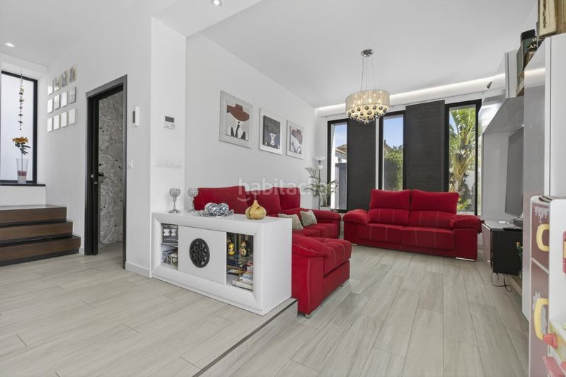 Foto 7d7d0e15-05eb-4ab3-9425-2f064f6c2ec5. Casa en calle don alonso quijano 18 en Zona Universitaria Bormujos