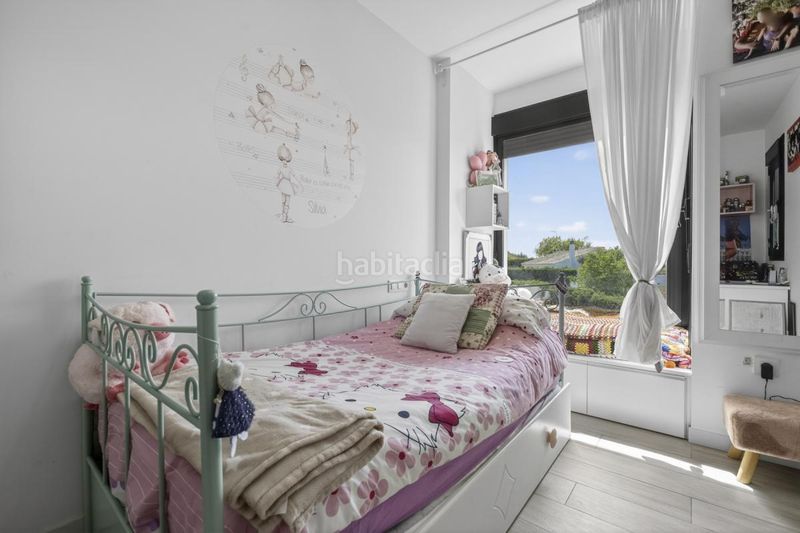 Foto 876cb196-7a30-4ad8-9156-2f0fb28e68e2. Casa en calle don alonso quijano 18 en Zona Universitaria Bormujos