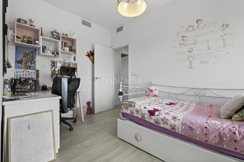 Foto c1792846-2de5-430e-84e0-285fe1feb594. Casa en calle don alonso quijano 18 en Zona Universitaria Bormujos