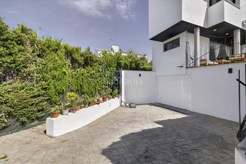 Foto ee084dd0-b301-49ef-96e8-c6d35db47c21. Casa en calle don alonso quijano 18 en Zona Universitaria Bormujos