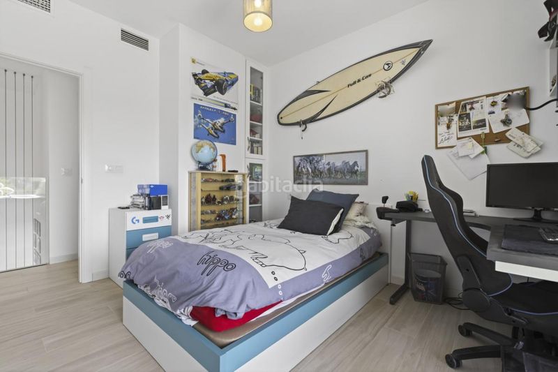 Foto f07efa9d-6d36-45c5-9257-dfe65612ab65. Casa en calle don alonso quijano 18 en Zona Universitaria Bormujos