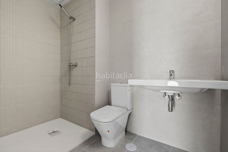 Foto 63a7c96a-7990-4b54-8a87-cbca1913d7d6. Pis amb calefacció piscina a Triana Casco Antiguo Sevilla