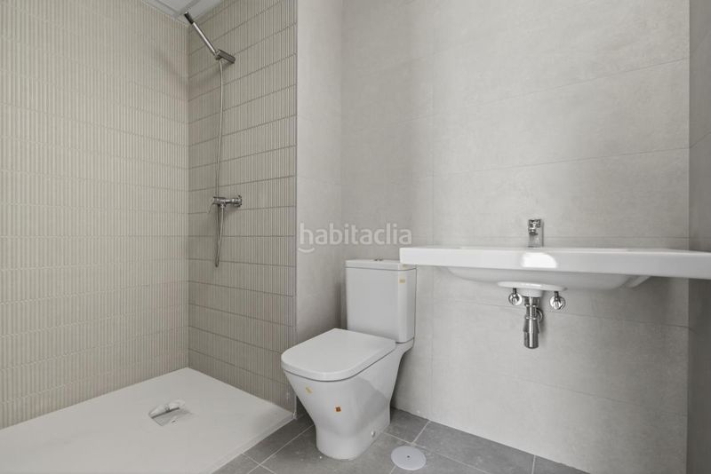 Foto aee07bae-b2ea-4363-a349-8c5d73d1b0c5. Pis amb calefacció piscina a Triana Casco Antiguo Sevilla