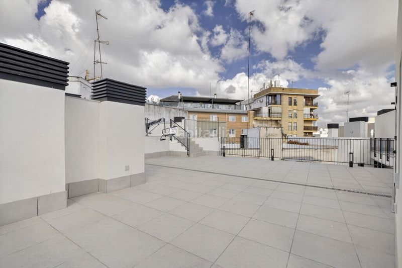Foto a07eb083-292a-4988-a888-82f61c745711. Pis amb calefacció piscina a Triana Casco Antiguo Sevilla