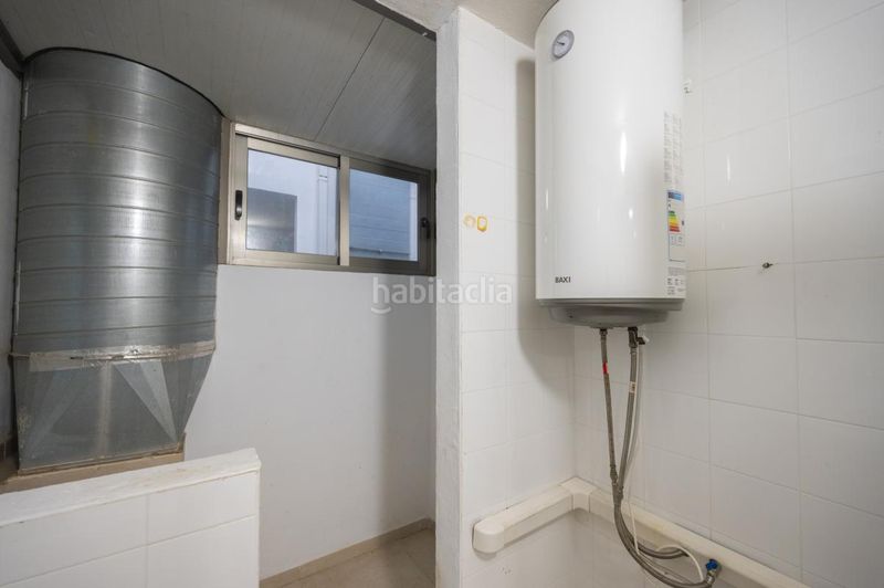 Foto 1542ee88-f27a-4a06-b630-ca6585620a2e. Piso en Ses Figueretes - Platja d'en Bossa - Cas Serres Ibiza