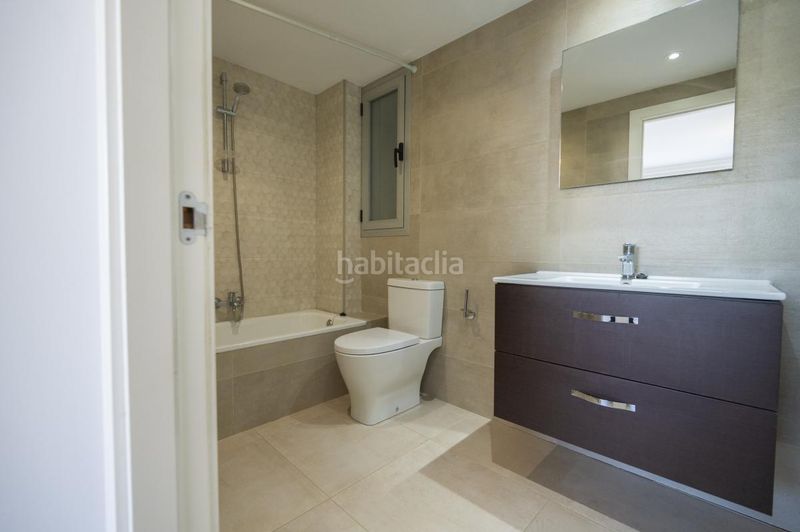 Foto 2c5d3384-c6af-440b-8ddd-092c059d6cf8. Piso en Ses Figueretes - Platja d'en Bossa - Cas Serres Ibiza