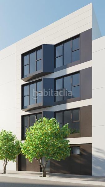 Foto 56a6b51d-76d7-4fad-b669-47a5532333ae. Pis amb calefacció aparcament piscina a Barrio del Nervión Sevilla