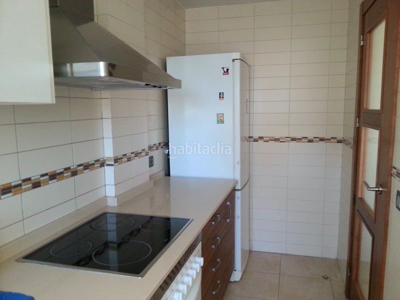 Foto f32f1f4a-aa6b-4d9f-9a8a-9ea0adf951f8. Pis amb calefacció a La Nucia Pueblo Nucia (la)