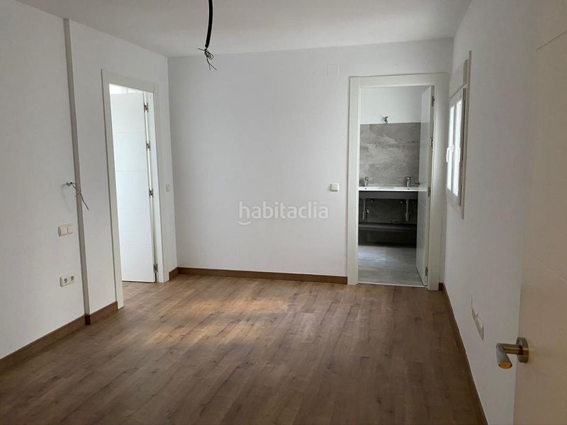 Foto 0c12ac6f-6650-4210-9eb5-f5ae876b3a26. Pis amb calefacció a Centro Histórico Málaga