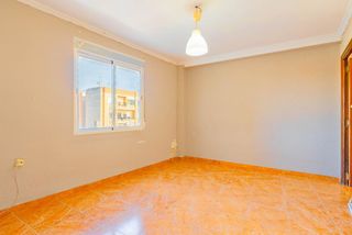 Etagenwohnung  Carrer 9 d'octubre