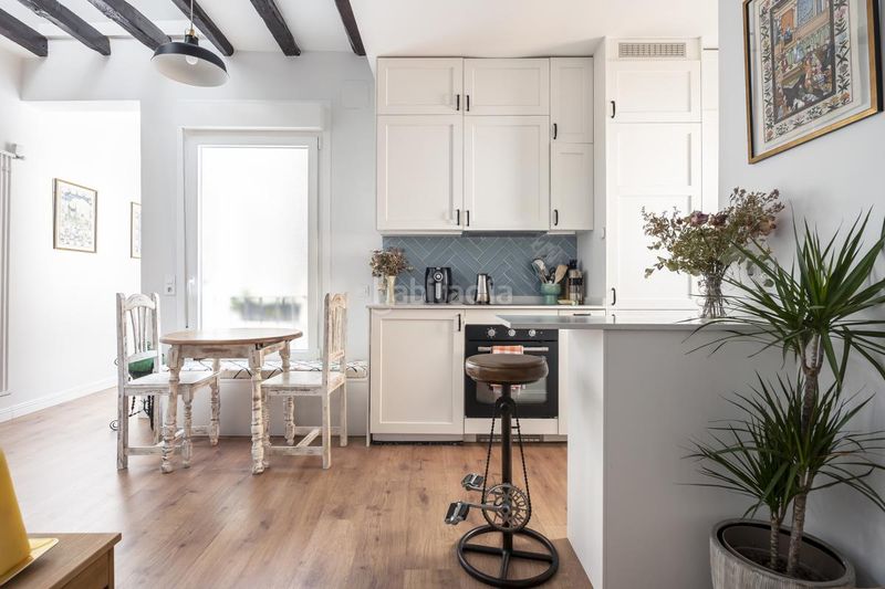 Foto a7021f30-1814-4809-8d8a-9db5eb44cca4. Àtic amb calefacció a Trafalgar Madrid