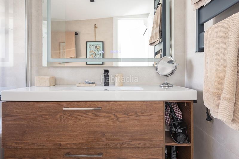 Foto abc9857a-d37b-4976-9a29-e36f0b7681ff. Àtic amb calefacció a Trafalgar Madrid