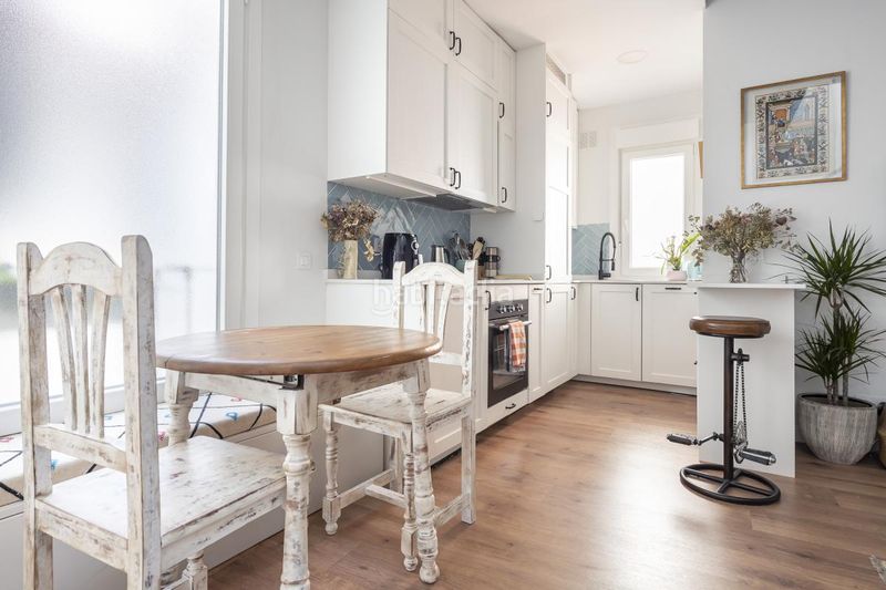 Foto ec940e53-e99d-465d-b281-e46ff41324c8. Àtic amb calefacció a Trafalgar Madrid