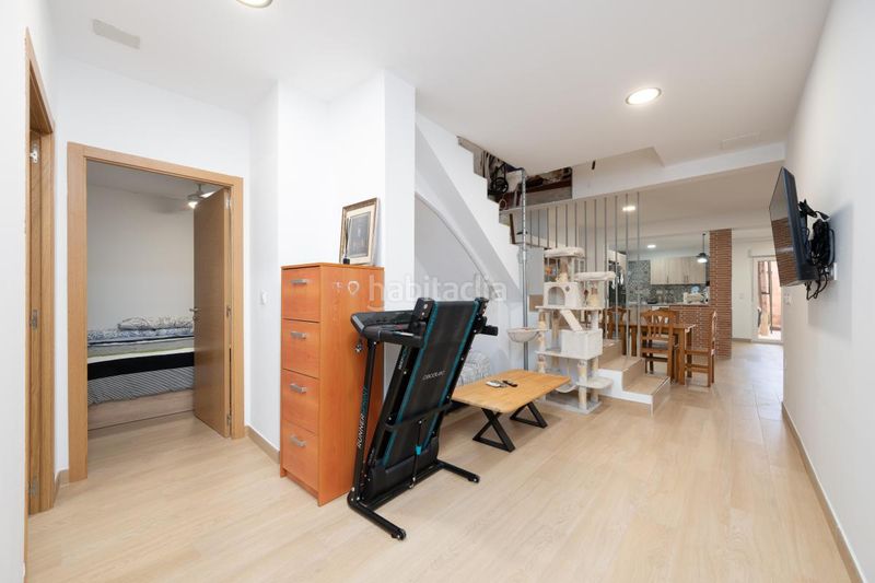 Foto 950697c0-dcae-41e6-811c-95cee4f6170b. Casa adossada amb calefacció a Centro Mutxamel