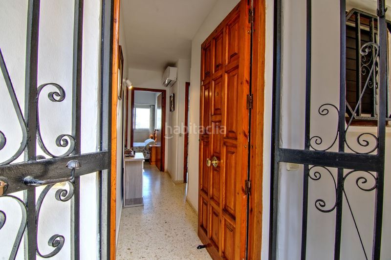 Foto d7185f7b-91d6-4e35-b9af-26a2ea8ffcc9. Pis amb calefacció aparcament a Puerto Calp