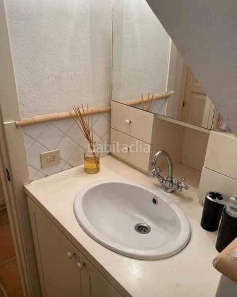 Foto 43d9a7f3-7e84-4ead-85e8-bcc6d8036667. Lloguer dúplex amb calefacció a Dalt Vila-La Marina Ibiza