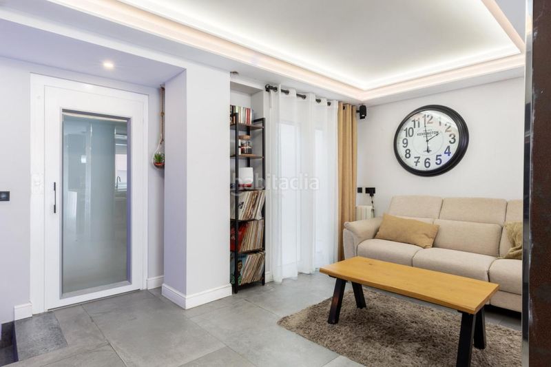 Foto 883ab3c1-5943-4219-9c6c-f6e6a43ab9c1. Dúplex en Centro puerto Sagunt