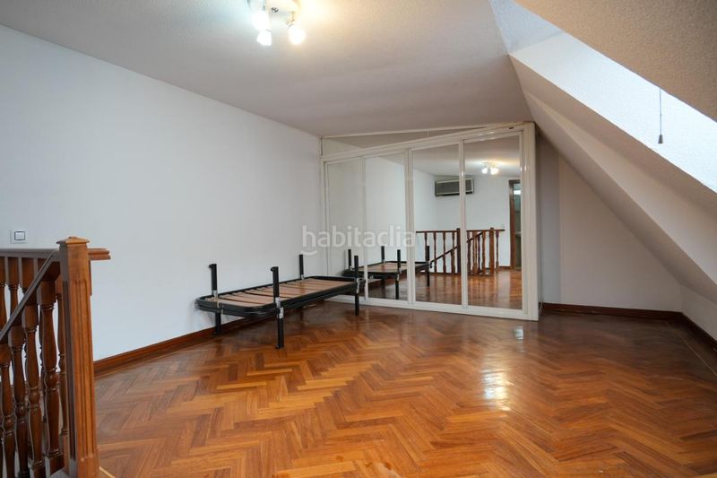 Foto 5f88f0fb-2eeb-42d8-b114-f20bc4053475. Dúplex amb calefacció aparcament a Embajadores-Lavapiés Madrid