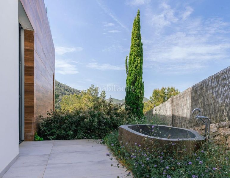 Foto 6666b887-a974-4cc8-8a86-7b3541cba545. Casa amb calefacció aparcament piscina a Santa Eulària des riu Santa Eulària