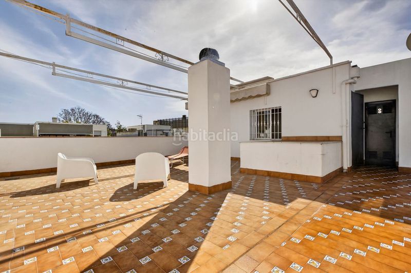 Foto 13b37478-d0c4-443e-ab32-f2ec77d905e5. Dúplex amb calefacció piscina a San Bartolomé Sevilla