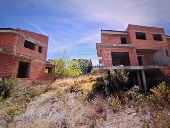 Foto 65fadbb0-bb94-4127-af3b-630172676808. Casa amb calefacció a Las Pedrizas Chiva