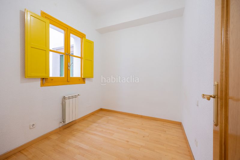 Foto d54cd47d-e18d-46ad-8436-8d308b2d0b3b. Pis amb calefacció a El Viso Madrid