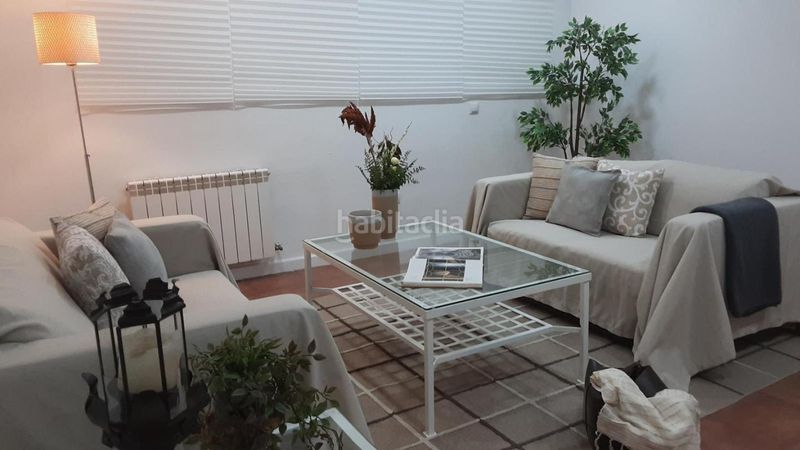 Foto c328d26f-7c87-4c3b-b435-9e4454654be7. Dúplex amb calefacció a Valdeacederas Madrid