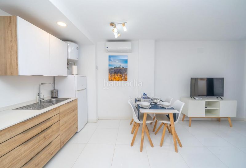 Foto a8aa817c-a4d7-46d5-90fe-c661342d7dfd. Edifici a Gran Playa Santa Pola