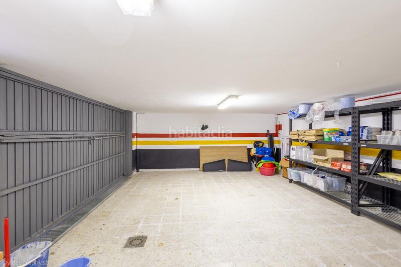 Foto bf3ba64c-7615-48eb-bf90-df6093ac7f0e. Casa amb calefacció aparcament piscina a Parque Coimbra Móstoles