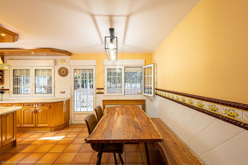 Foto e5b9c06e-31af-4666-aa11-f3cd5ca179d2. Casa amb calefacció aparcament piscina a Parque Coimbra Móstoles