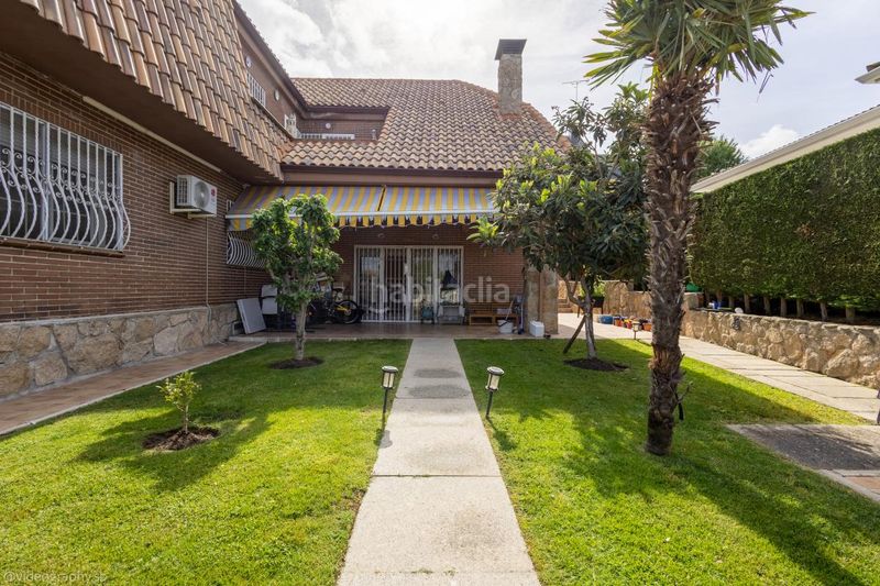 Foto ea5942fc-6967-4d5f-a214-07b4e513819d. Casa amb calefacció aparcament piscina a Parque Coimbra Móstoles