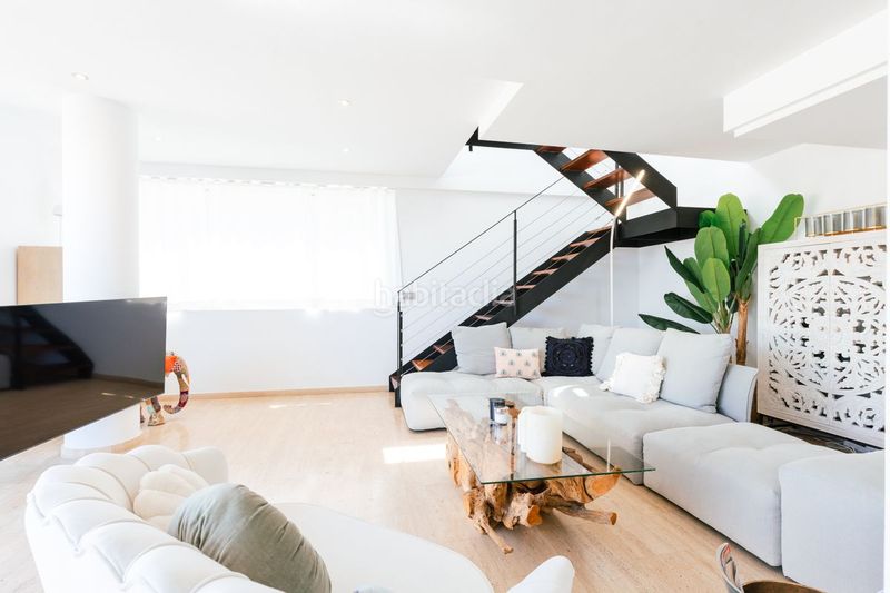 Foto 46ba32ad-c2e1-4b19-bd86-893407653133. Duplex con riscaldamento parcheggio piscina in Marina Botafoc-Talamanca Ibiza
