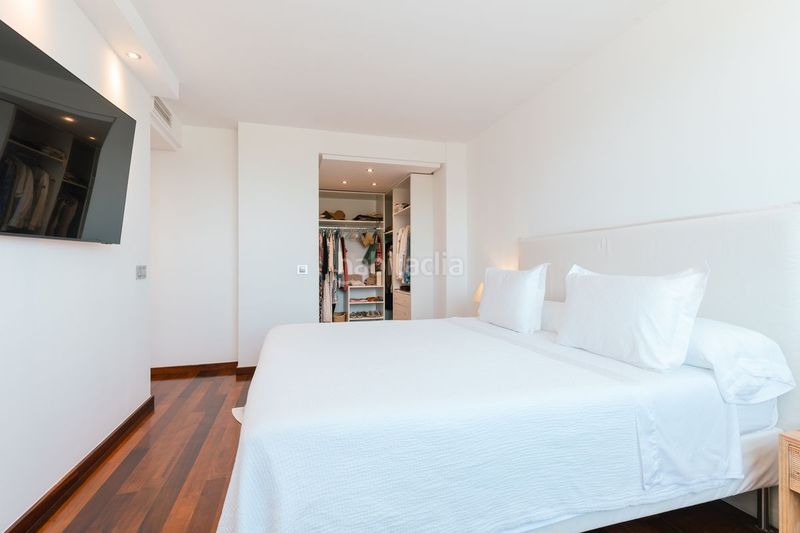 Foto 57e02c7e-3aa5-4b38-9f2e-b2a5c950db92. Duplex con riscaldamento parcheggio piscina in Marina Botafoc-Talamanca Ibiza
